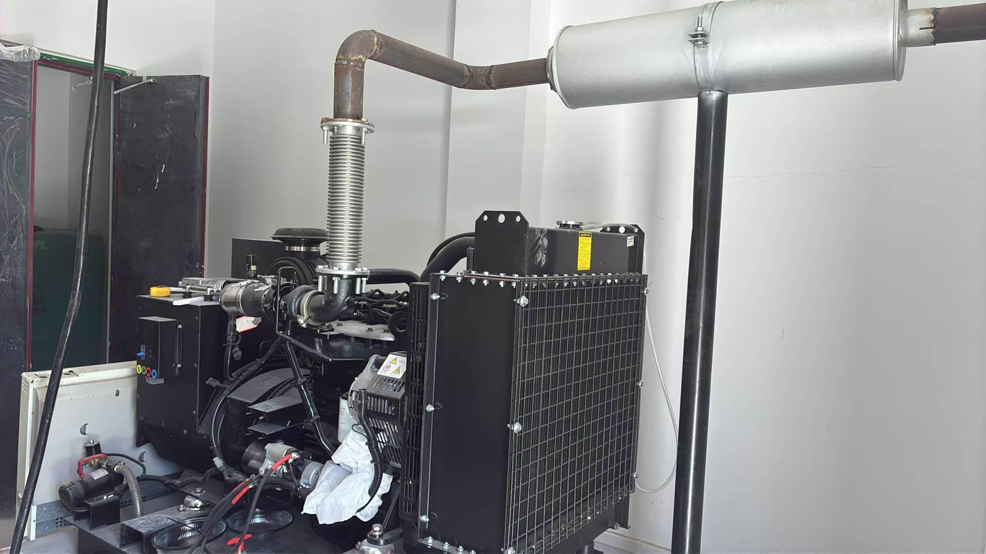 75kW Gas Generator vs Diesel Generator: How Commercial Facilities Should Compare Backup Power Options